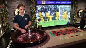 Antarmuka pemain live casino zeus 138 menampilkan meja taruhan, chat interaktif, dan kontrol video